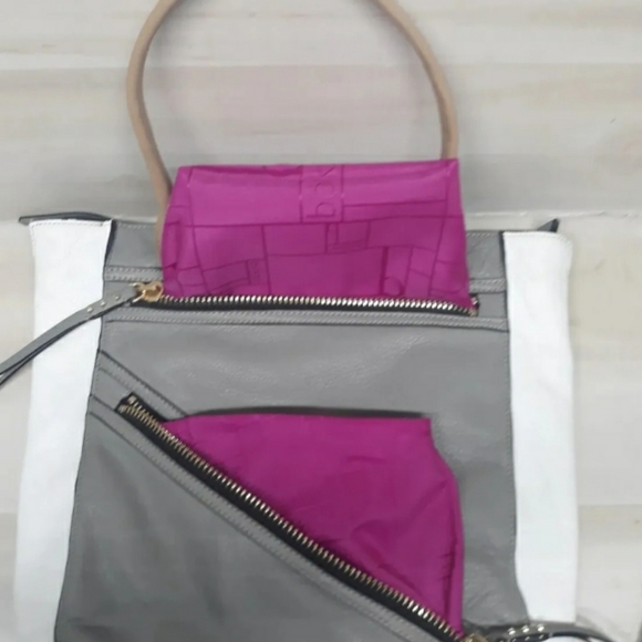 BOTKIER New York  Pebbled Leather Handbag Shoulder bag Gold Zippers Purple Liner - Picture 9 of 12